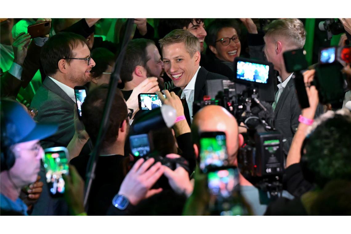 Kommunalwahlen in Bayern: Dominik Krause (Bündnis 90/Die Grünen), Zweiter Bürgermeister von München, kommt zu der Wahlparty Von Bündnis 90/DieGrünen nach der Stichwahl um das Oberbürgermeisteramt in der bayerischen Landeshauptstadt.