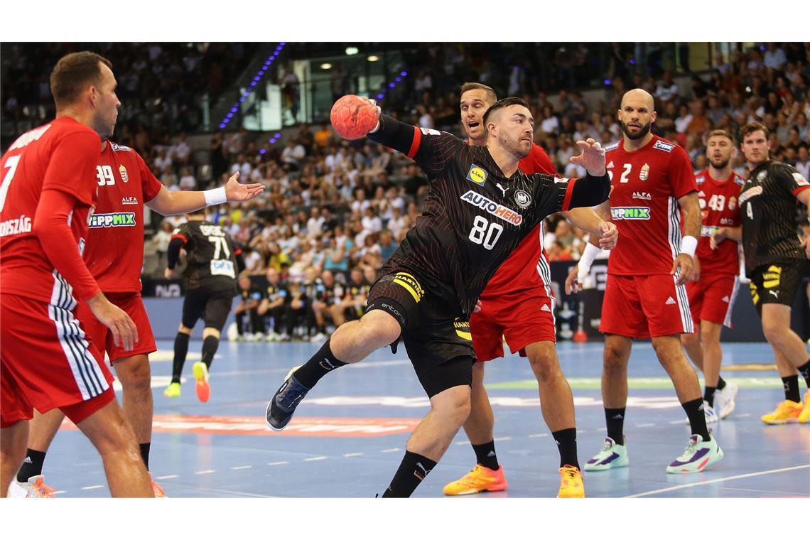 Kreis: Jannik Kohlbacher, 30 Jahre, 127 Länderspiele, 239 Tore, Rhein-Neckar Löwen.