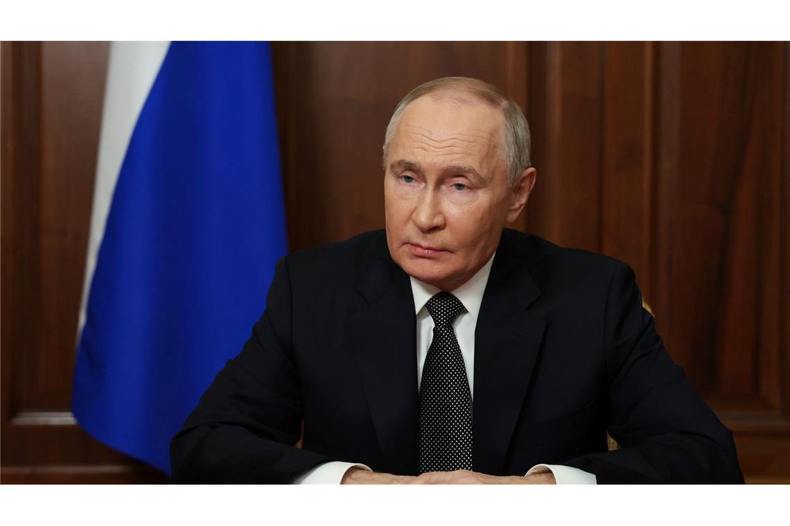 Moskau schießt mit neuer Rakete und droht dem Westen Kremlchef droht der Ukraine und ihren Unterstützern mit weiteren Raketenschlägen.
