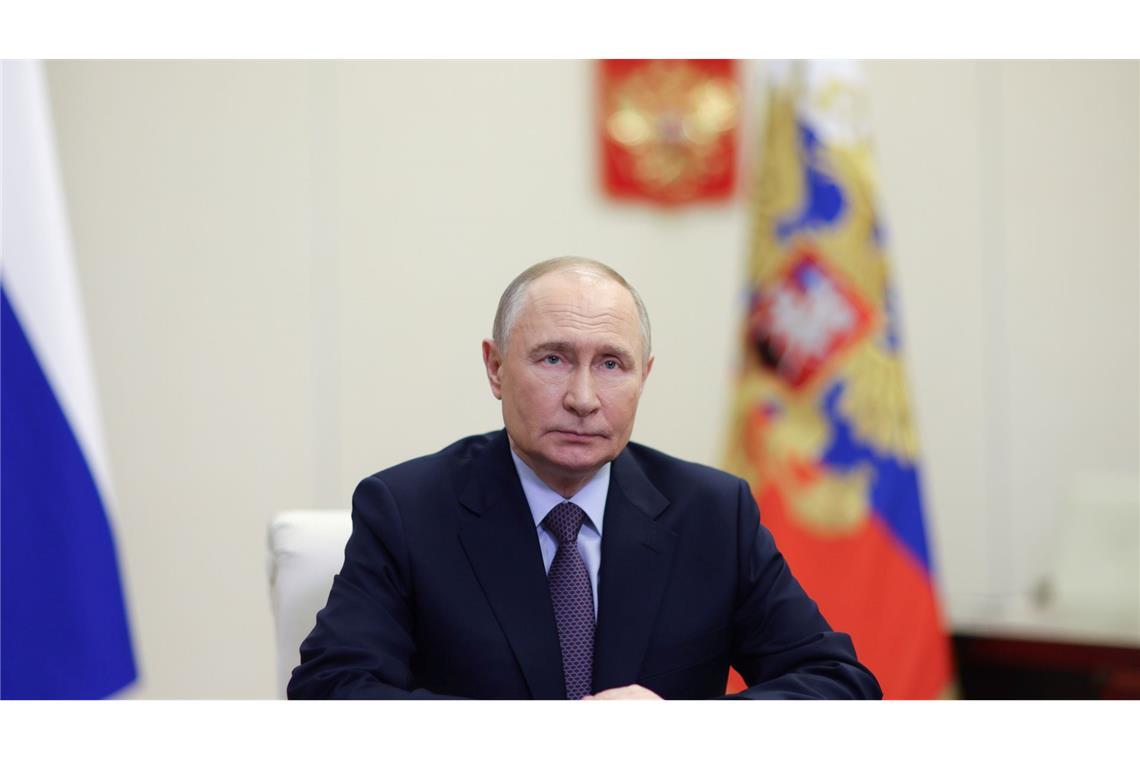 Russland baut eigene Drohnentruppen auf Kremlchef Wladimir Putin fordert eine Verbesserung der russischen Flugabwehr. (Archivbild)