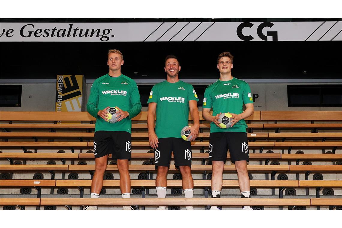 Kristian Saeveras, Trainer Ben Matschke, Martin Hanne (v.li.).