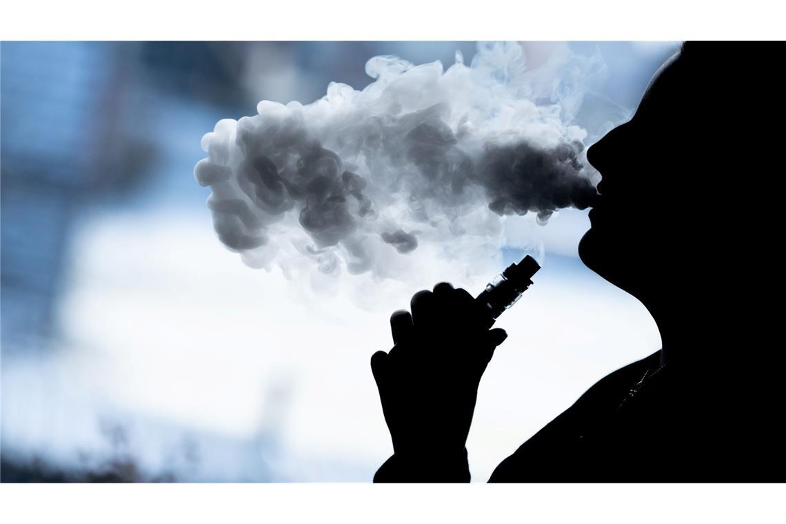 Bundesinstitut: Kühlstoffe in E-Zigaretten sind schädlich