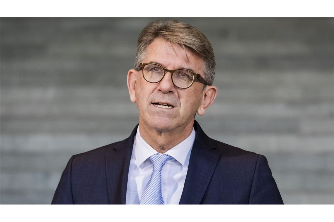 Kulturstaatsminister Wolfram Weimer sagt die Verleihung des Deutschen Buchhandlungspreises ab (Archivfoto).