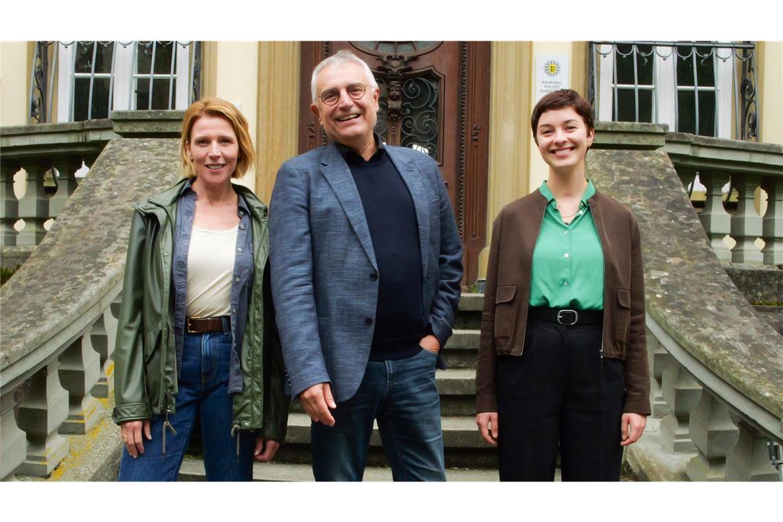 „Baden-Württemberg ist unfassbar kreativ“ Kulturstaatssekretär Arne Braun (Mitte) mit „Obersee“-Hauptdarstellerinnen Franziska Weisz (links) und Maria Wördemann