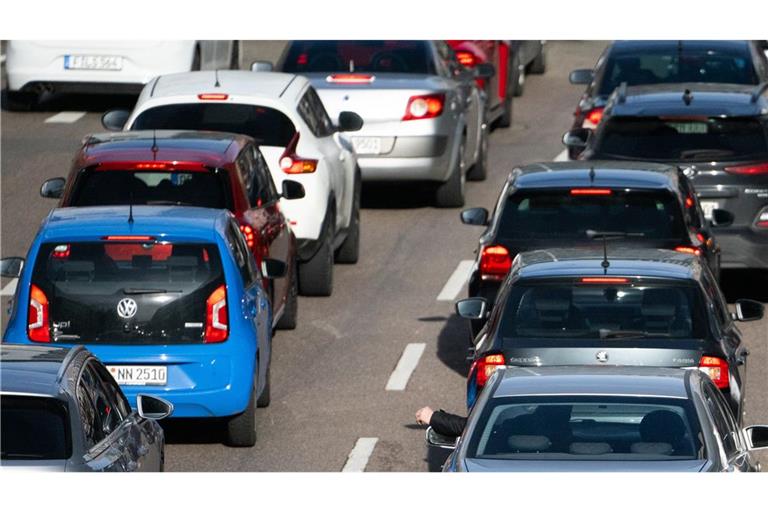 Kurzzeitig war die A6 in beide Richtungen komplett gesperrt (Symbolbild).