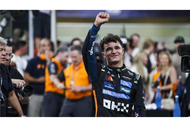 Lando Norris bejubelt seinen ersten WM-Triumph.