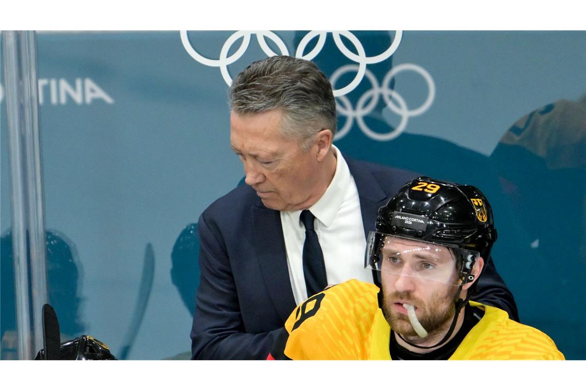 Lange Gesichter bei Bundestrainer Harold Kreis und Kapitän Leon Draisaitl