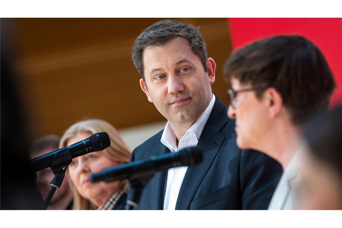 Bas rückt an SPD-Spitze - Neuer Generalsekretär