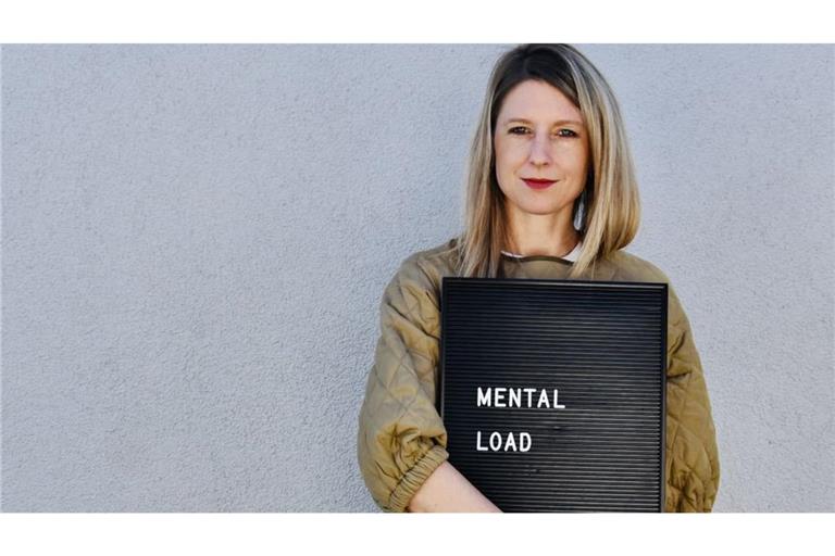 Laura Fröhlich ist Expertin für Mental Load, sie wurde bekannt mit ihrem Buch „Die Frau fürs Leben ist nicht das Mädchen für alles“.