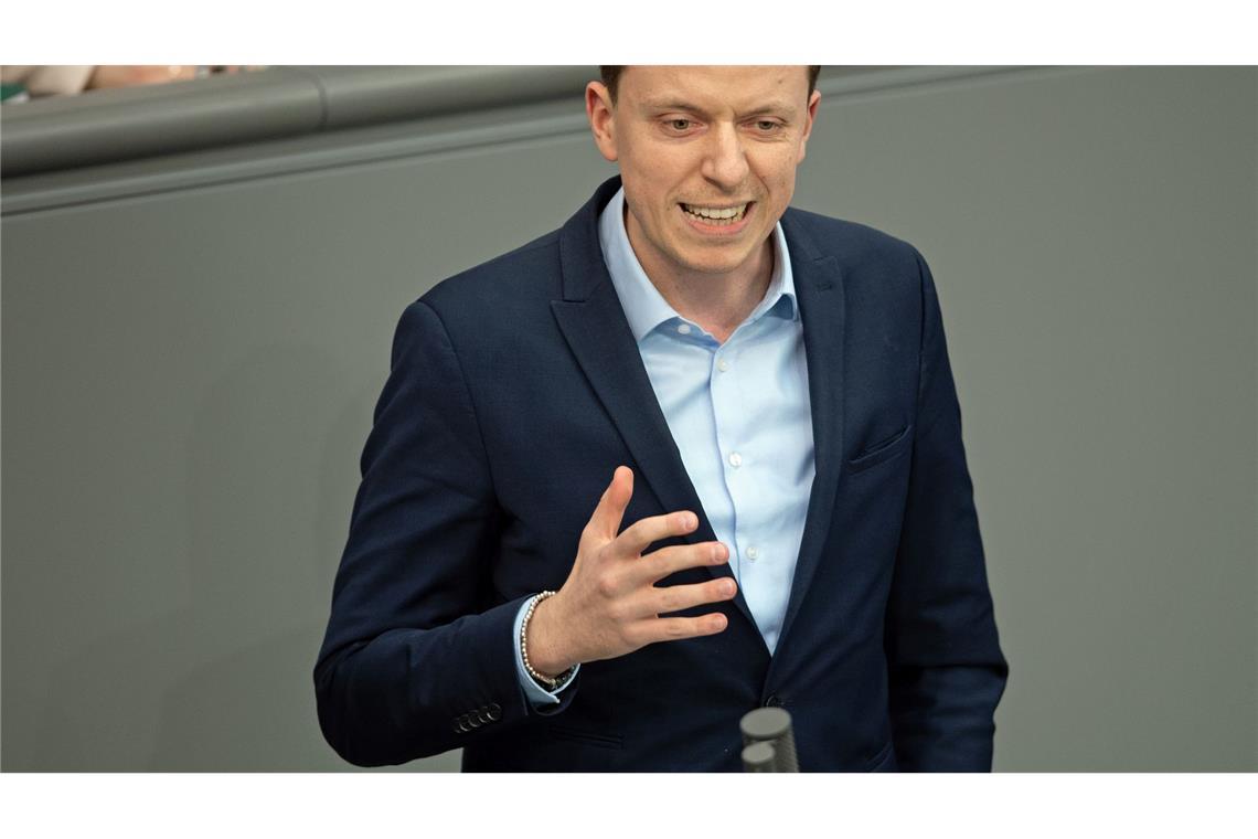 "Drecksarbeit": Kritik an Merz-Zitat zu Iran Laut Außenpolitiker Adis Ahmetović hat die Wortwahl in der SPD-Fraktion für Irritation gesorgt. (Archivbild)