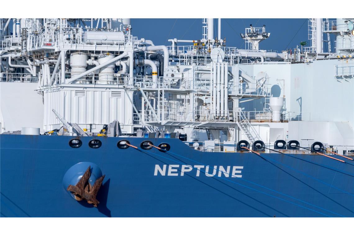 Auslastung an Nordsee-LNG-Terminals höher als an Ostsee Laut Bundesregierung spielt auch das Terminal an der Ostsee wegen seiner geografischen Lage eine wichtige Rolle für die Versorgungssicherheit.