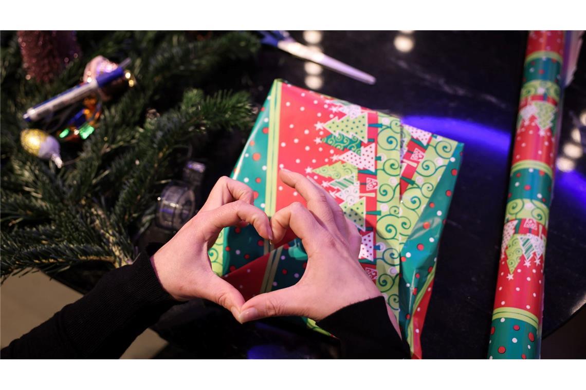 Elf Prozent der Senioren sind Weihnachten allein Laut einer repräsentativen Umfrage werden elf Prozent der Senioren Heiligabend allein sein. (Symbolbild)