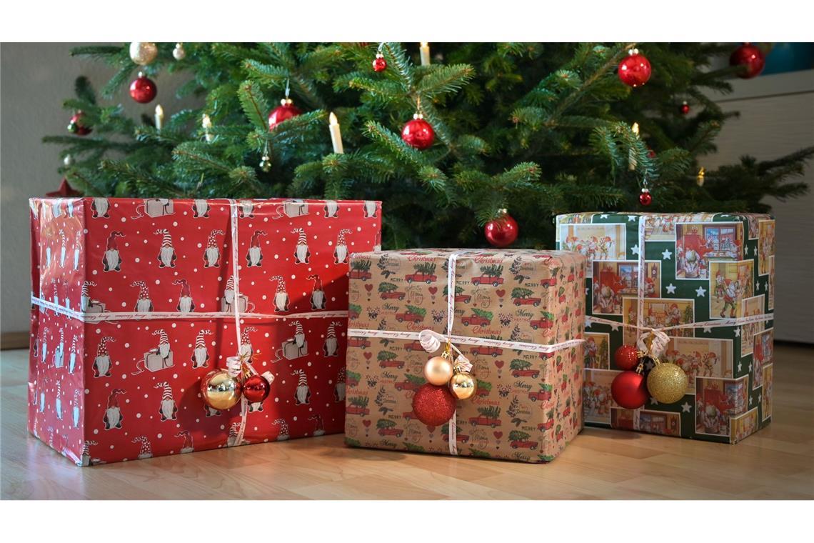 Laut einer Umfrage wollen 28 Prozent der Verbraucher Spielzeug als Weihnachtsgeschenk kaufen. (Archivbild)