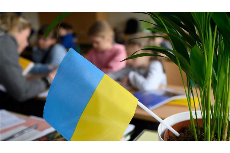 Laut EU-Kommission sind seit Beginn des russischen Angriffskrieges über 4,3 Millionen Menschen aus der Ukraine in die EU geflohen. (Archivbild)