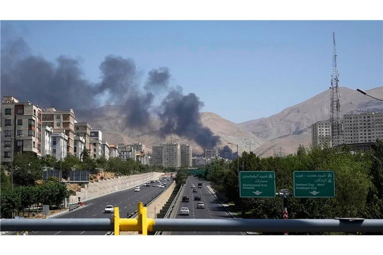 Laut Israels Militär soll ein wichtiger Kommandeur der iranischen Revolutionsgarden bei einem Luftangriff getötet worden sein.
