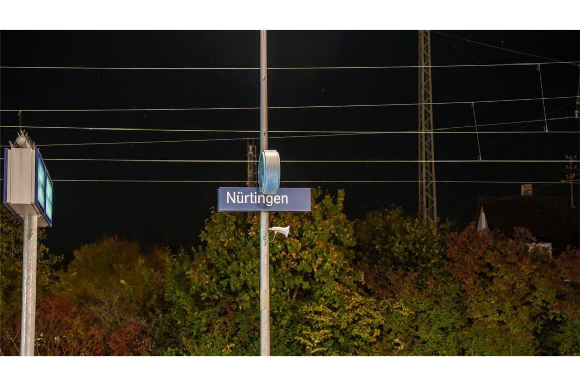Laut Medienberichten sollen die zwei Verdächtigen in Nürtingen (Kreis Esslingen) gefasst worden sein.
