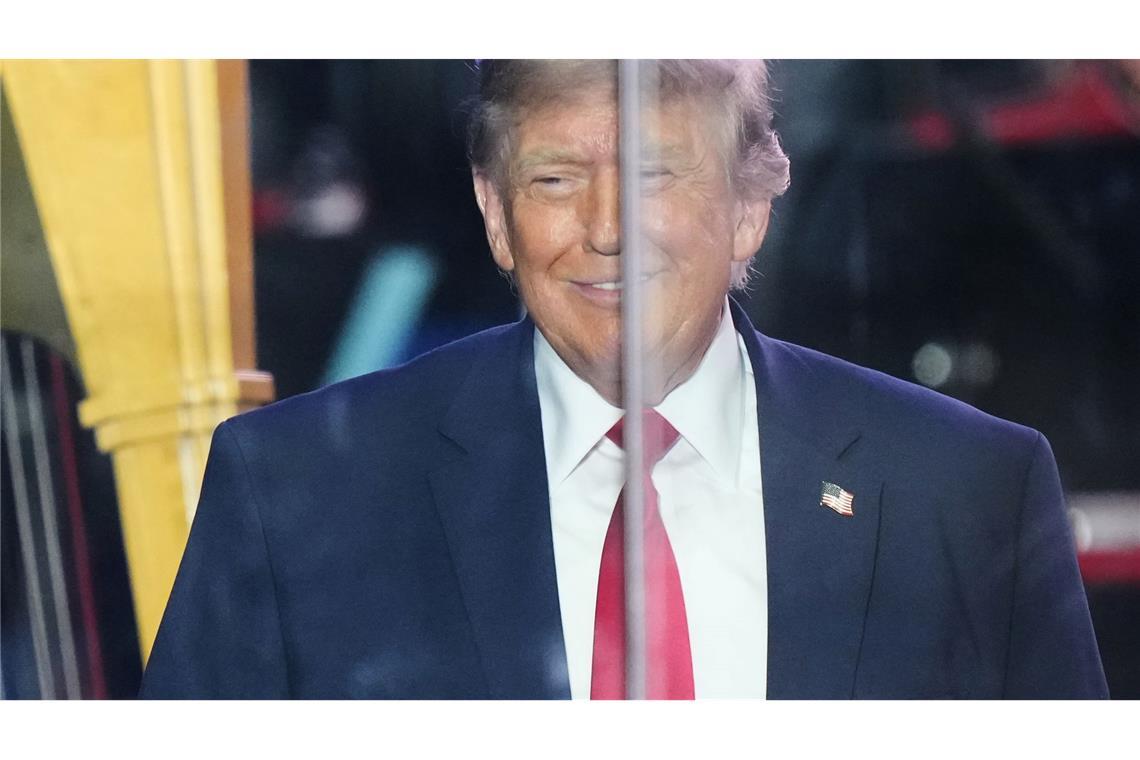 Laut Trump ist die Straße von Hormus offen.