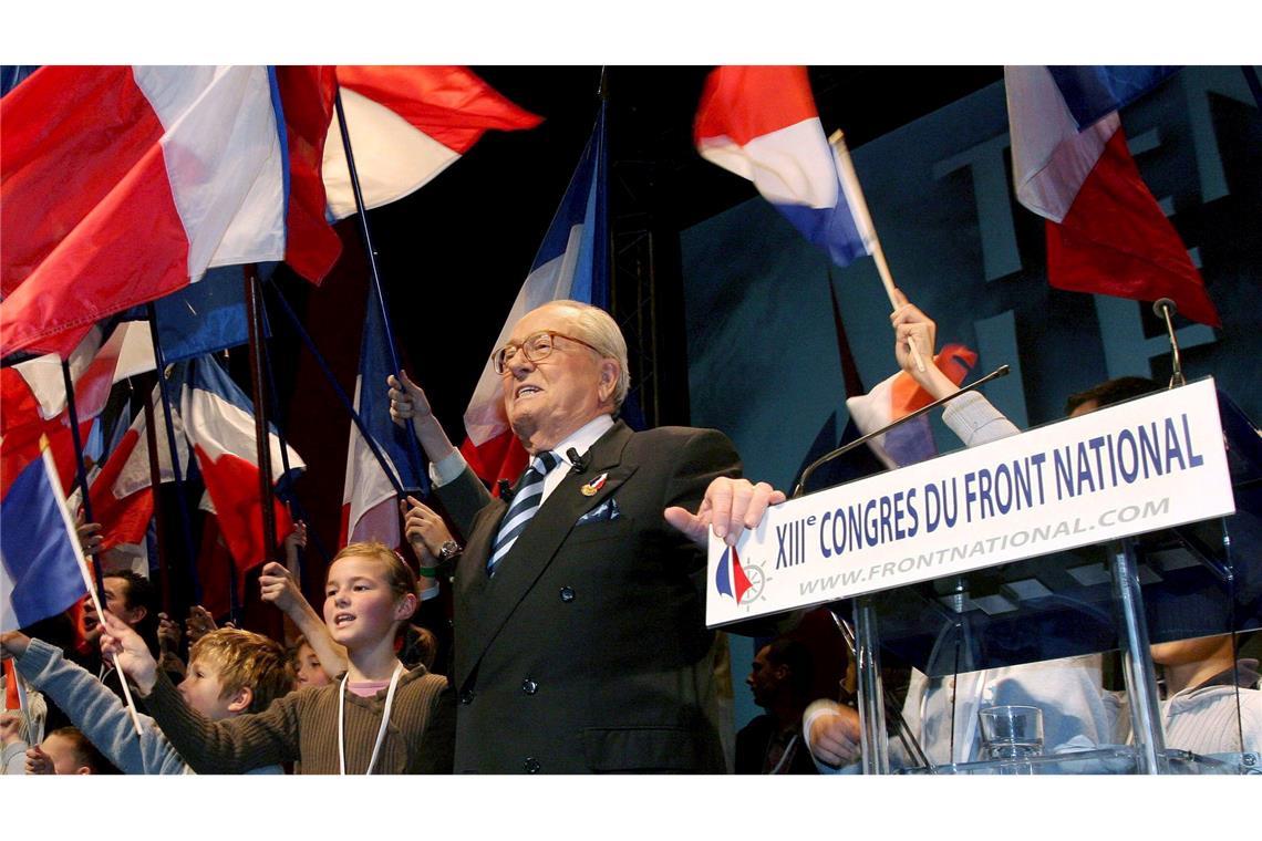 Jean-Marie Le Pen: Der "Teufel der Republik" ist tot Le Pen machte die Partei Front National zur politisch bedeutsamen Kraft. (Archivbild)