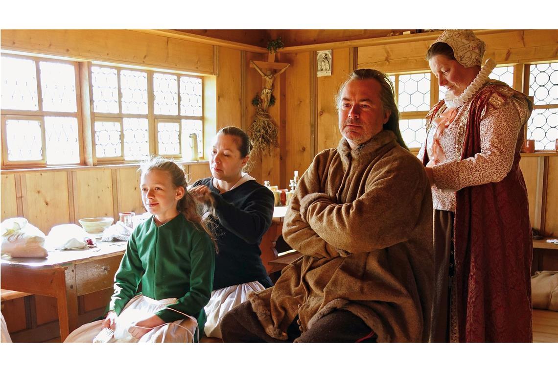 6 Ideen für einen spontanen Ausflug in den Osterferien Leben Anno 1625 erleben: im Freilichtmuseum Wackershofen