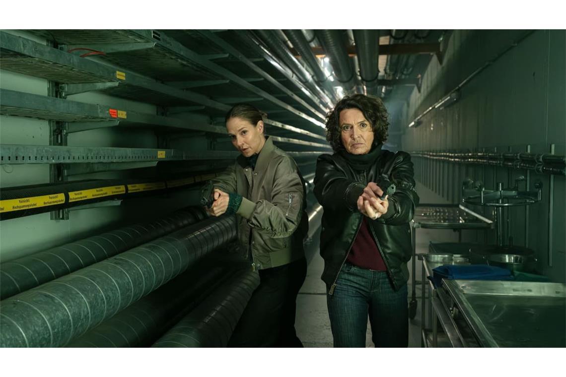 Lena Odenthal (Ulrike Folkerts, rechts) und Johanna Stern (Lisa Bitter) ermitteln im neuen „Tatort“ aus Ludwigshafen