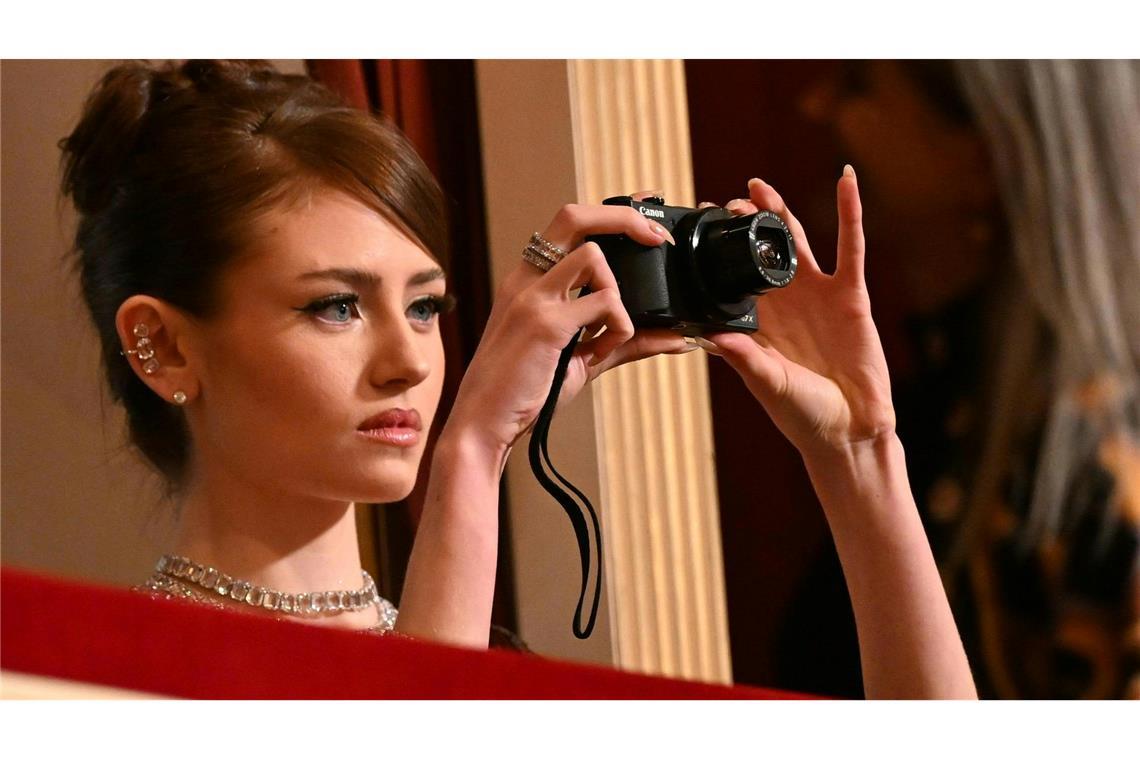 Opernball glitzert ohne Lugner mit Sternchen statt Stars Leni Klum fühlt sich "wie eine Prinzessin".