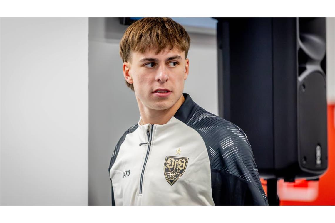 Leo Sauer (Note 3): Kam nach 70 Minuten für Chris Führich in die Partie. In seiner Geburtsstadt Bratislava konnte sich der Slowene im VfB-Dress ein paar Mal auf dem linken Flügel in Szene setzen. Entscheidendes sprang nicht heraus.