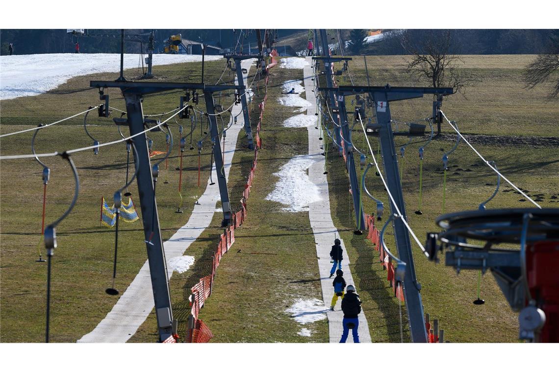 Letzte Schwünge auf Hessens Skipisten