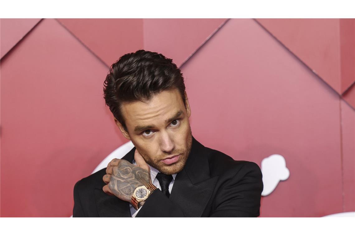 Verdächtiger nach Tod von One-Direction-Sänger festgenommen Liam Payne stürzte Mitte Oktober vom Balkon eines Zimmers im dritten Stock eines Hotels in Buenos Aires in den Tod.