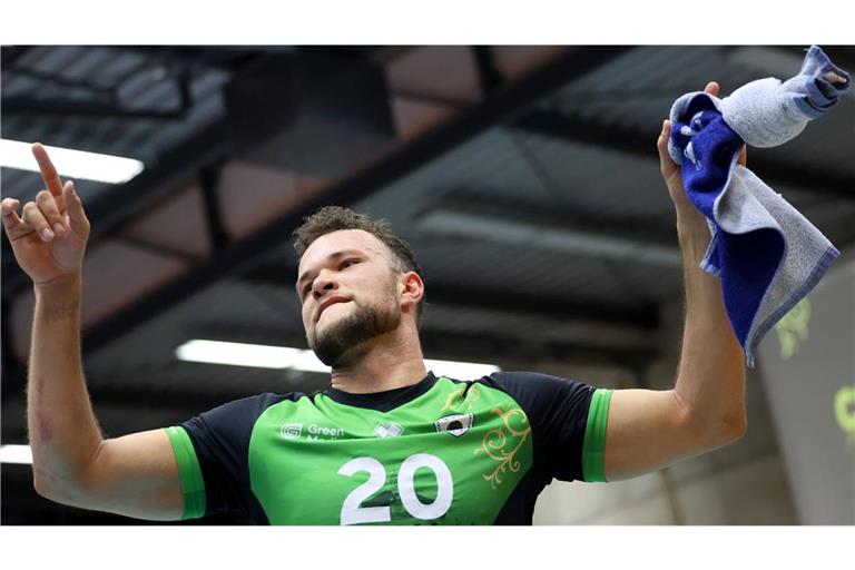 Libero Jeffrey Klok und die Ludwigsburger Volleyballer sind in den Play-offs weiter im Spiel.