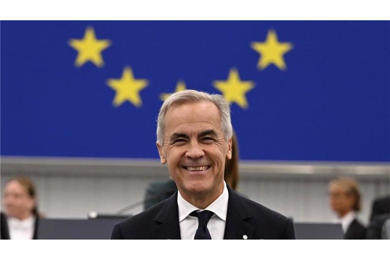 Lieblingsfeind von Donald Trump ist er jetzt schon, Busenfreund der EU will er werden: Kanadas Premierminister Mark Carney bei seiner Rede in Straßburg.