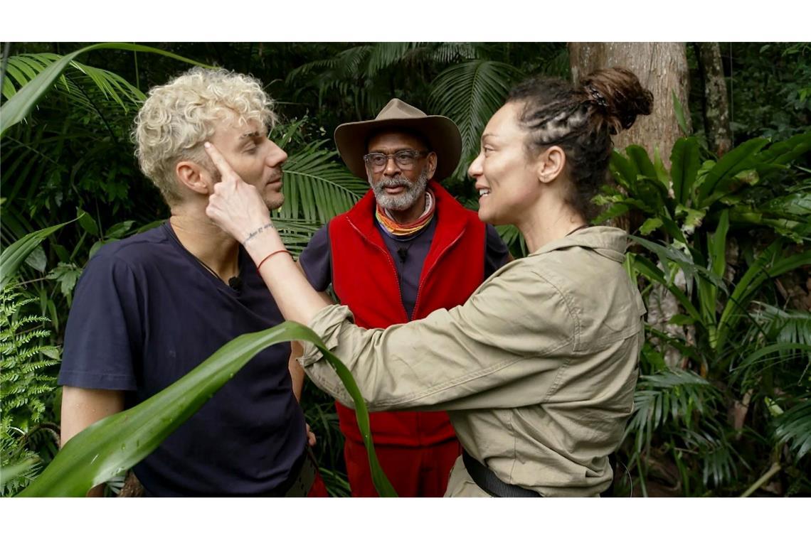 "Sam, Sam - but different" - Tag drei im Dschungel Lilly war nach der Prüfung nicht zufrieden mit der Leistung von Sam.