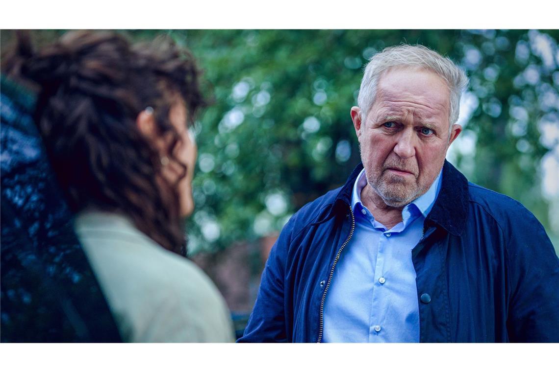 Linda Filipovic (Gabriela García-Vargas) und Moritz Eisner (Harald Krassnitzer)