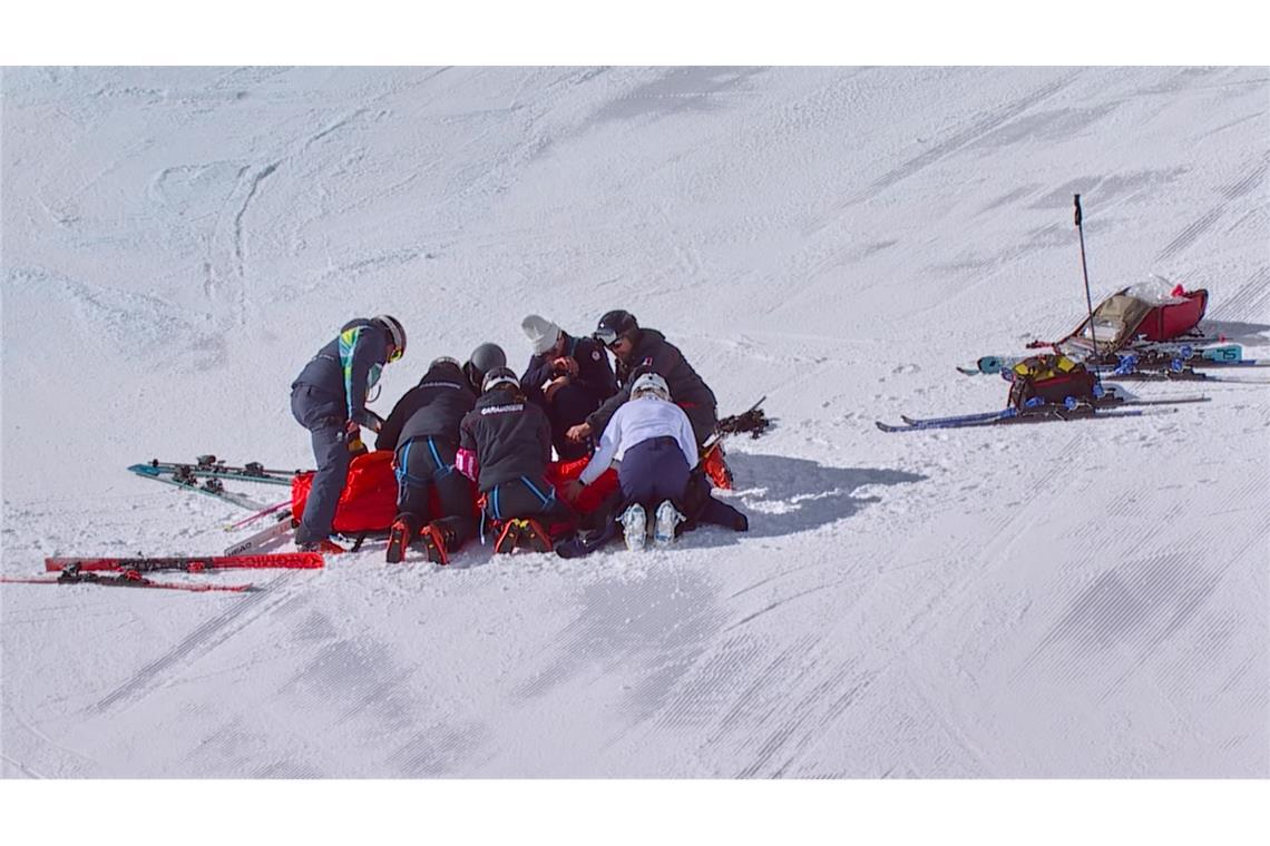 Lindsey Vonn wurde nach ihrem Sturz lange behandelt.