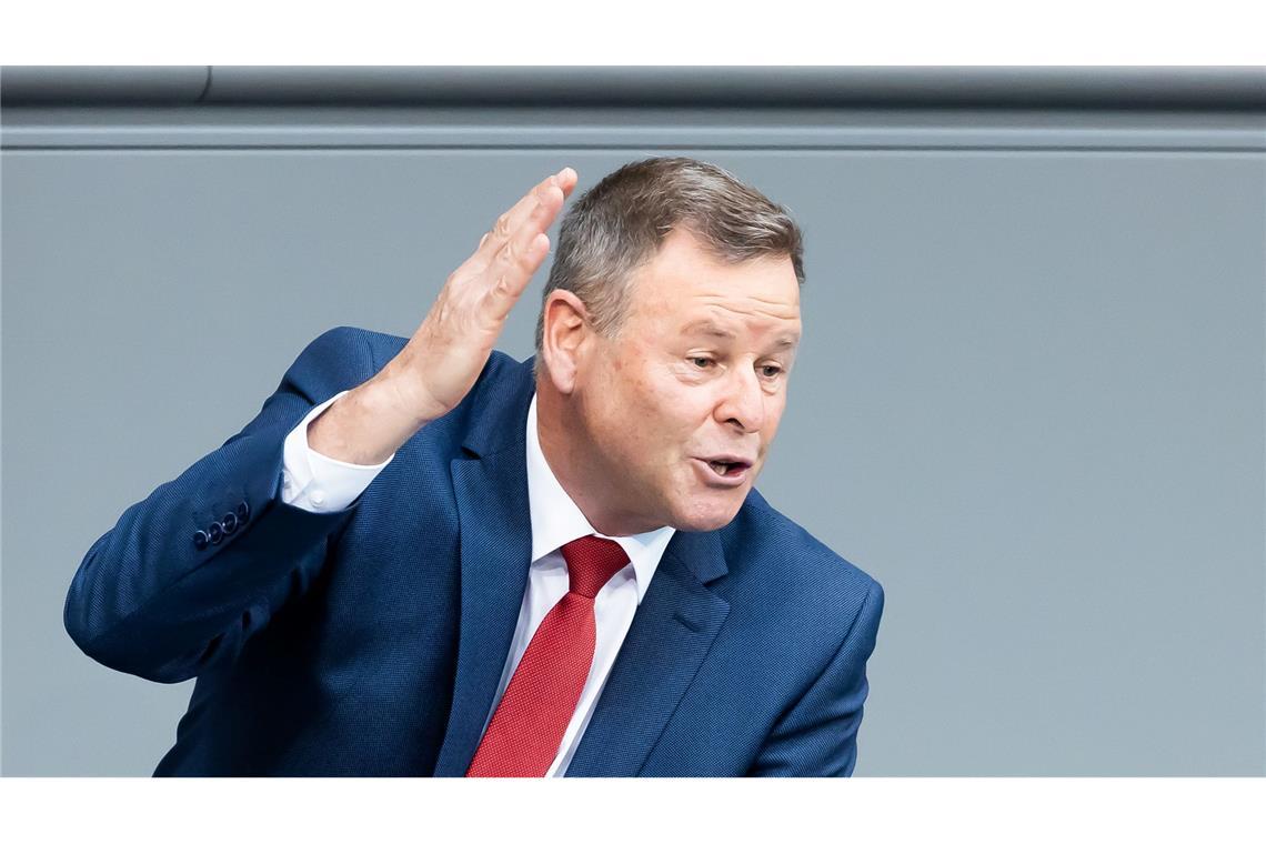 Bundestag in Standby-Modus - AfD, BSW und Linke protestieren Linken-Politiker Christian Görke ist empört über die einwöchige Zwangspause, die dem Bundestag voraussichtlich verordnet wird. (Archivbild)