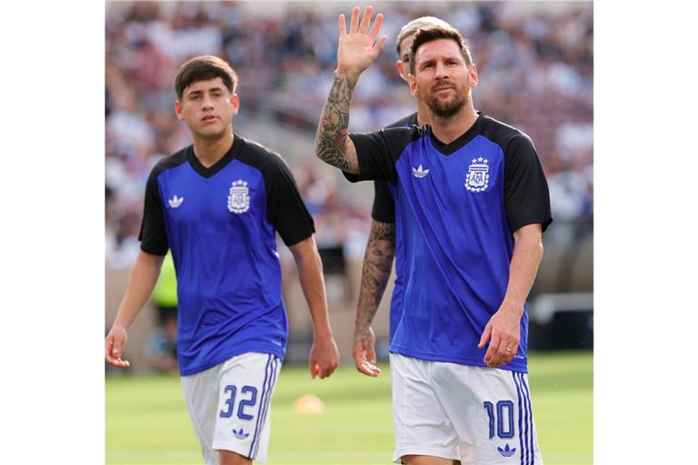 Lionel Messi (re.) steht vor seiner sechsten WM-Teilnahme.