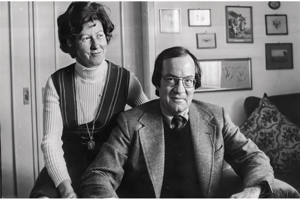 Liselotte und Manfred Rommel nach der gewonnenen OB-Wahl 1974