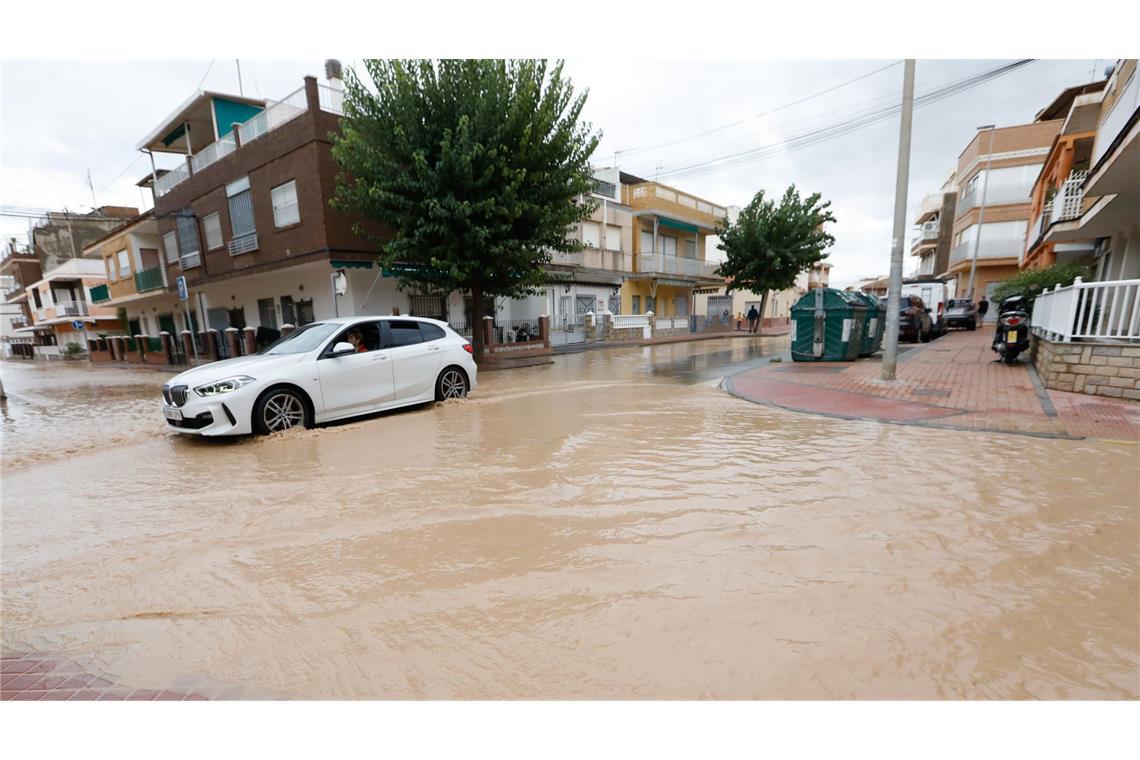 Auswärtiges Amt warnt vor Unwettern in Spanien Los Alcázares: In dem Küstenort kam es zu schweren Überschwemmungen aufgrund der starken Regenfälle.