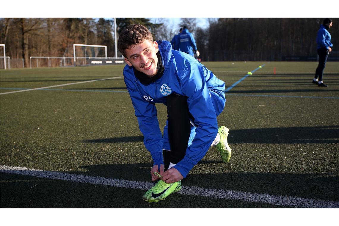 Niklas Antlitz geht – Rückkehrer David Stojak beim Trainingsstart schon dabei Los geht’s: Rückkehrer David Stojak