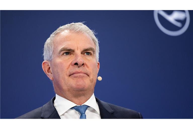 Lufthansa-Chef Carsten Spohr kritisiert Pläne der Automobilindustrie. (Archivbild)