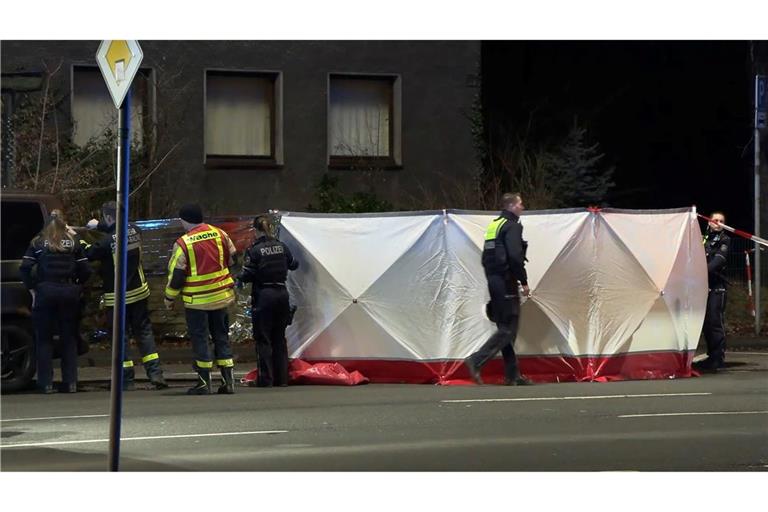 Mädchen kommt frei.