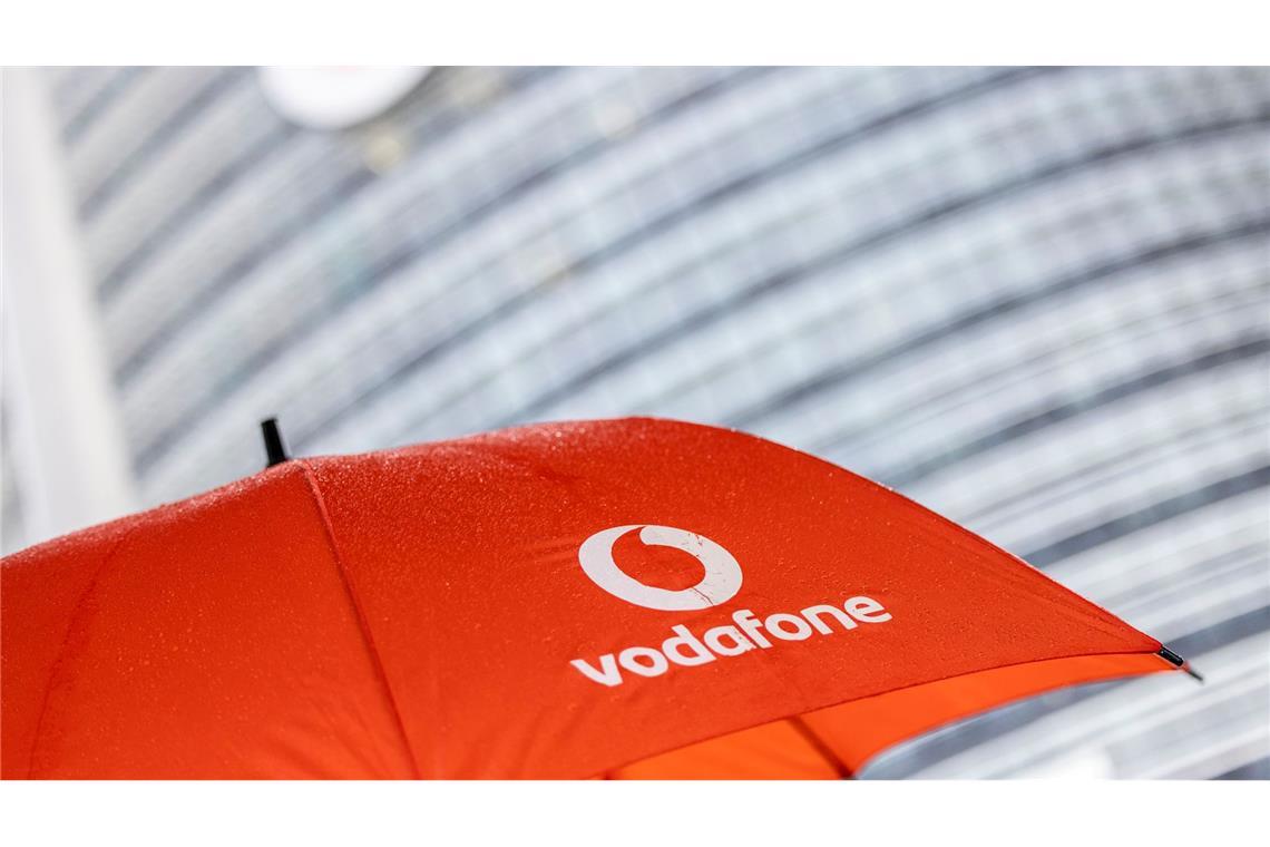 Vodafone verliert weniger Kunden im Fernsehgeschäft Mal wieder Regenwetter an der Vodafone-Deutschlandzentrale - und auch geschäftlich hat es sich eingetrübt für den Telekommunikationsanbieter.