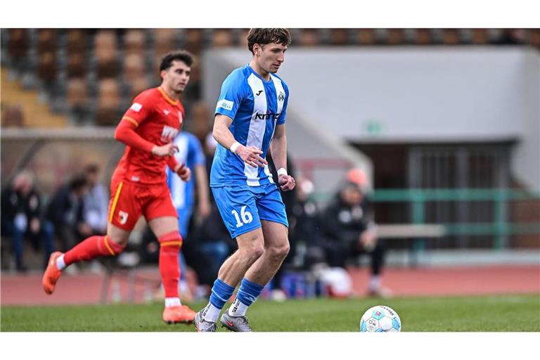 Malik Sama im Dress des FV Illertissen.          


Archivfoto: IMAGO/Beautiful Sports