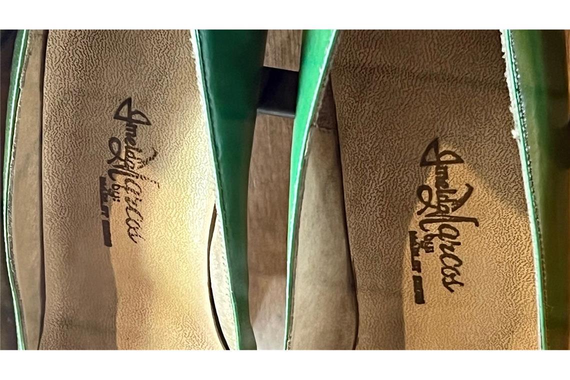 Pumps und Peeptoes: Museum zeigt Schuhe von Imelda Marcos Manche Exemplare tragen den Namen der früheren First Lady.