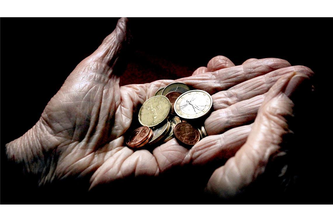 Studie: Mehr Menschen leben wegen hoher Wohnkosten in Armut Manchen bleibt nach dem Zahlen der Miete nur die Hälfte des Einkommens. (Symbolbild)