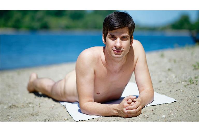 Mannheims Stadtrat Julien Ferrat plant ein Trainingscamp am örtlichen FKK-Strand für einem FKK-Swinger-Urlaub in Frankreich. (Archivbild)