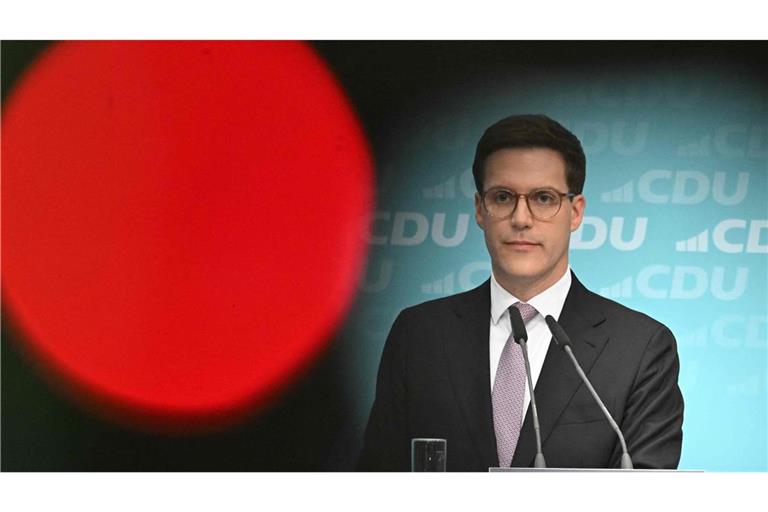 Manuel Hagel hat nach der Wahlniederlage seinen Rücktritt angeboten – die Landes-CDU lehnt ab.