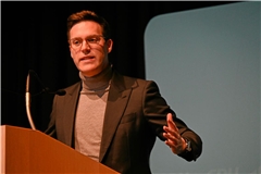 Manuel Hagel möchte die Wirtschaft auf Vordermann bringen. Fotos: Elisabeth Klaper