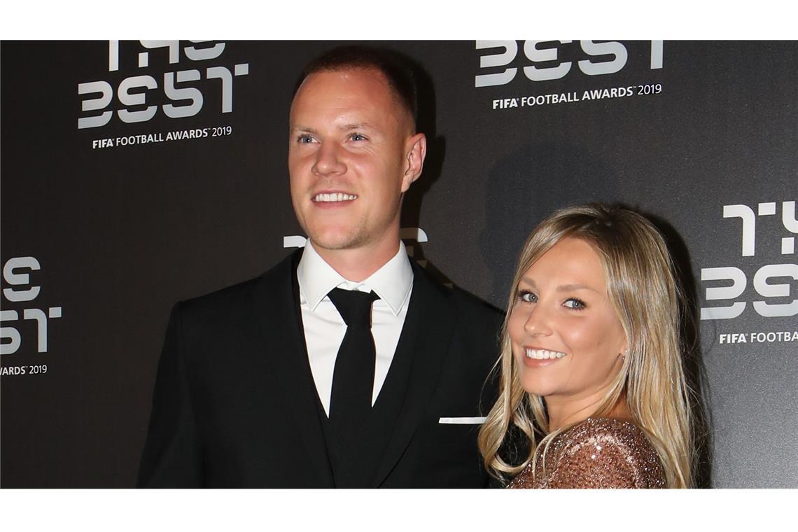 Nach Fremdgeh-Bericht: DFB-Profi verteidigt Frau Marc-André ter Stegen verteidigt seine Frau.