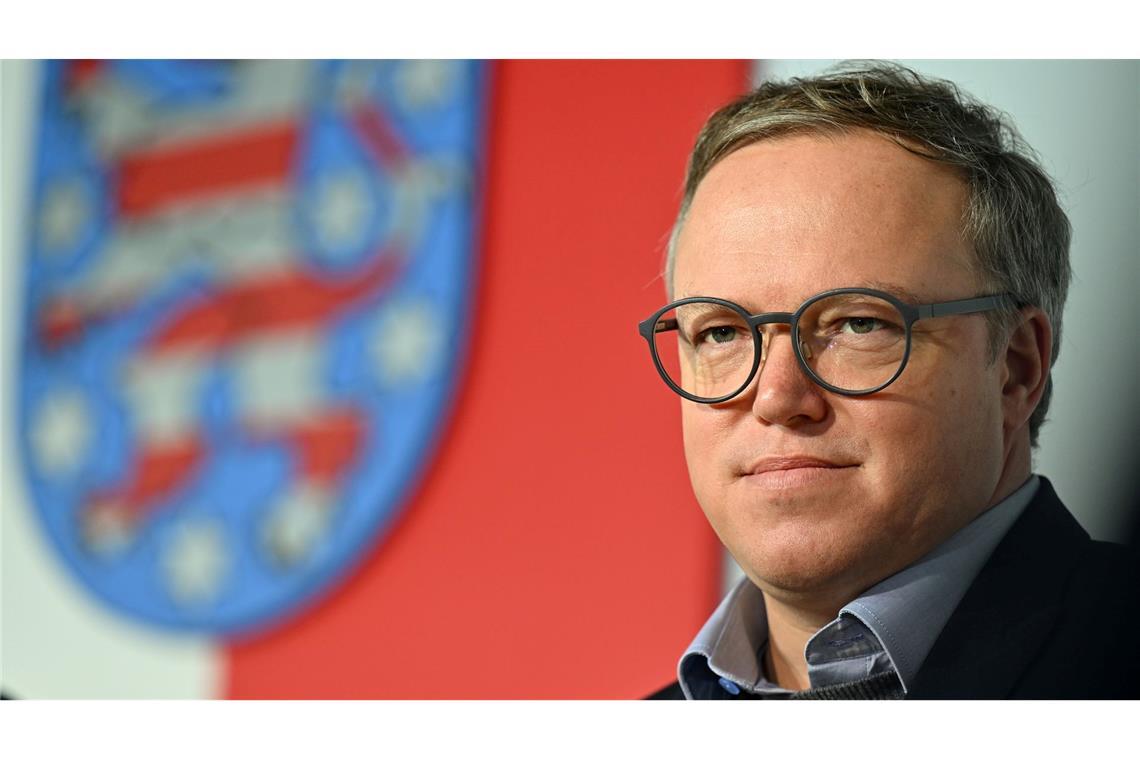 Kreise: Einigung bei Thüringer Ministerpräsidentenwahl Mario Voigt (CDU) will Ministerpräsident des Freistaats Thüringen werden.