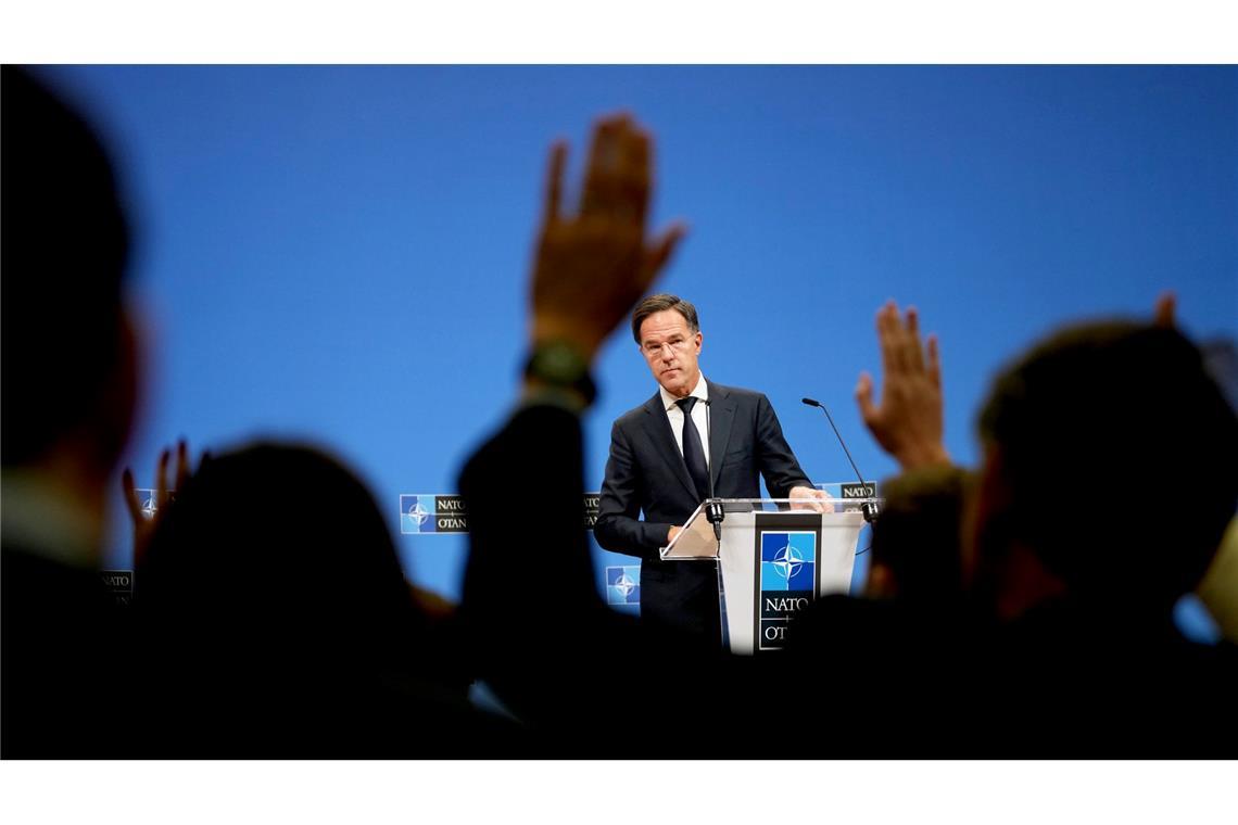 Bilder des Tages Mark Rutte: Klare Ansagen vor NATO-Außenministertreffen